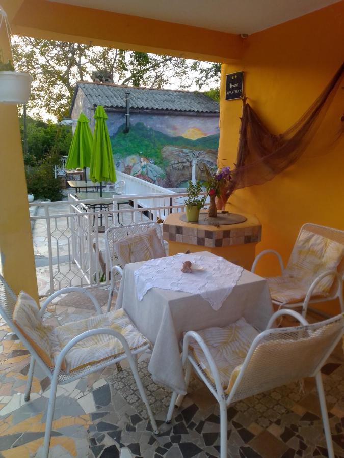 Apartman Sirena Pican Exterior photo